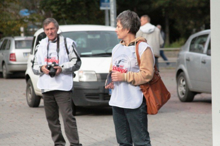 pikiety-pod-lidlami-o-godne-warunki-pracy-foto-48581