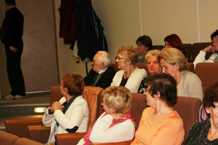 ufaj-ale-sprawdzaj-to-rada-nie-tylko-dla-seniorow-foto-48599