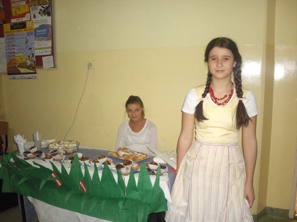 uczniowie-gimnazjum-nr-1-poznawali-inne-kultury-foto-48600