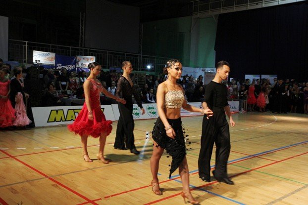 taneczna-maestria-na-turnieju-karkonosze-open-foto-48605
