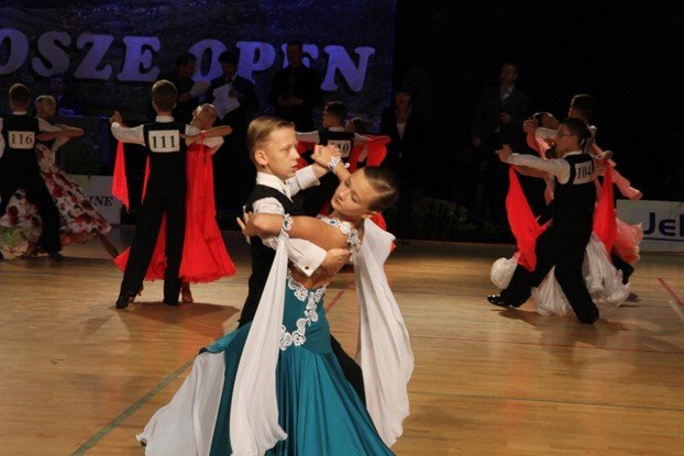 taneczna-maestria-na-turnieju-karkonosze-open-foto-48605