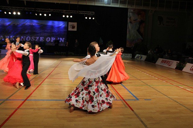 taneczna-maestria-na-turnieju-karkonosze-open-foto-48605