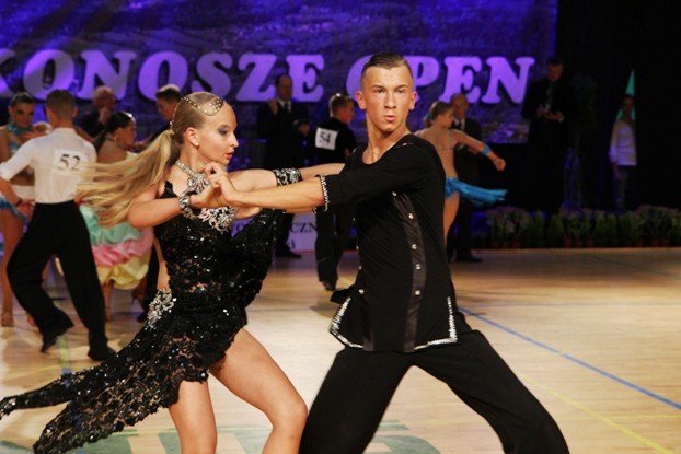 taneczna-maestria-na-turnieju-karkonosze-open-foto-48605