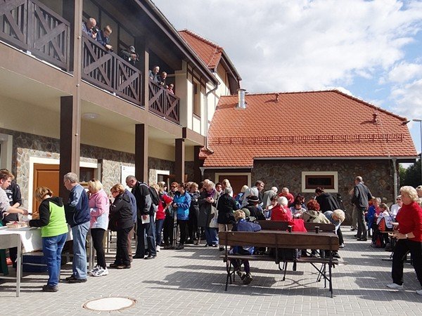 chojnik-zdobyty-w-marszu-seniora-foto-48612