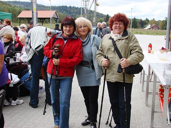 chojnik-zdobyty-w-marszu-seniora-foto-48612