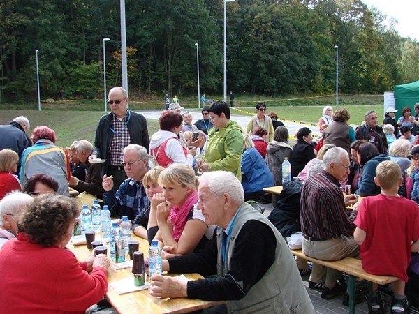 chojnik-zdobyty-w-marszu-seniora-foto-48612