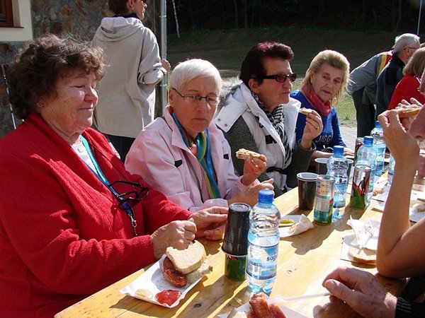 chojnik-zdobyty-w-marszu-seniora-foto-48612