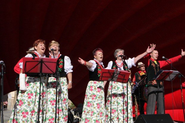 senioralia-tumna-parada-na-poczatek-a-potem-foto-48639