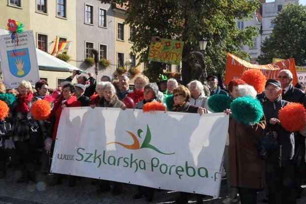 senioralia-tumna-parada-na-poczatek-a-potem-foto-48639