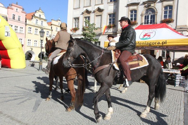 senioralia-tumna-parada-na-poczatek-a-potem-foto-48639