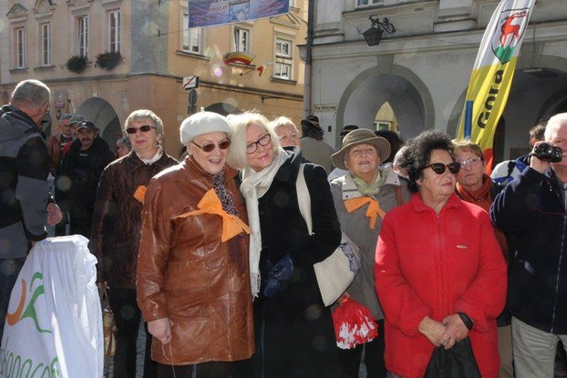 senioralia-tumna-parada-na-poczatek-a-potem-foto-48639