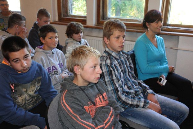 pasowanie-na-uczniow-i-otrzesiny-w-rzemiosach-foto-48673