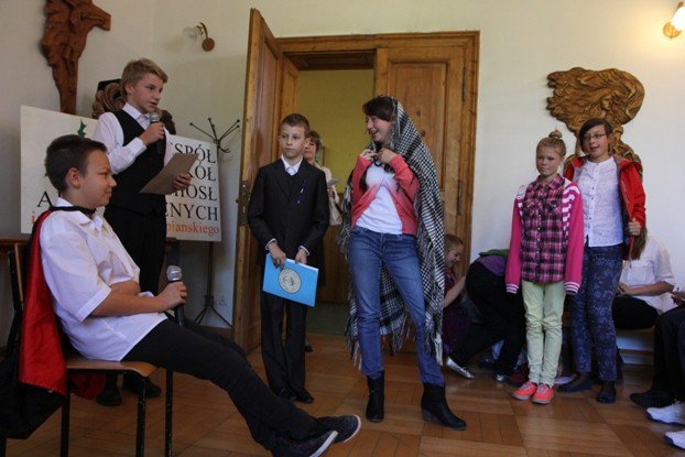 pasowanie-na-uczniow-i-otrzesiny-w-rzemiosach-foto-48673