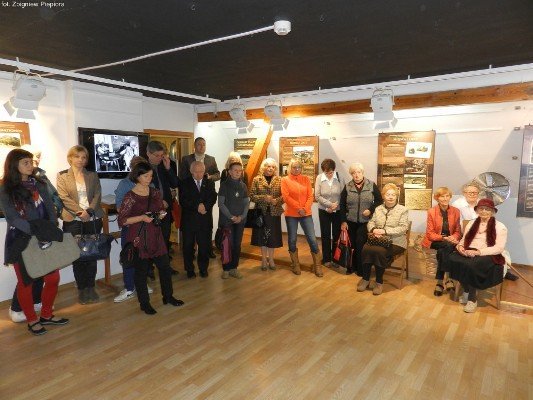 noblista-i-jego-karkonosze-na-wystawie-w-karpaczu-foto-48678