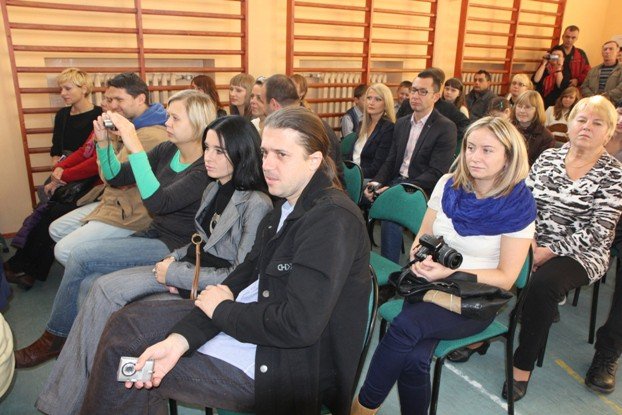 pasowanie-na-ucznia-w-siodemce-z-polonezem-foto-48699
