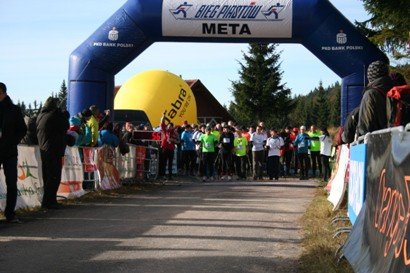 mistrzostwa-pod-szrenica-w-marszu-z-kijkami-foto-48728