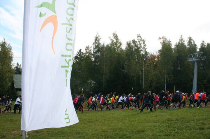 mistrzostwa-pod-szrenica-w-marszu-z-kijkami-foto-48728