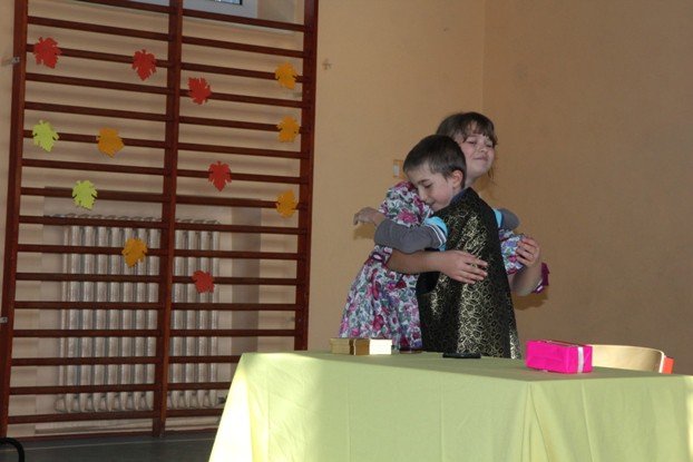 ratuja-dzieciom-wzrok-od-jedenastu-lat-foto-48757