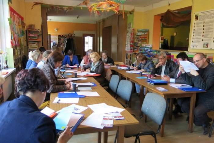 bya-debata-o-szansach-modych-ze-wsi-foto-48796