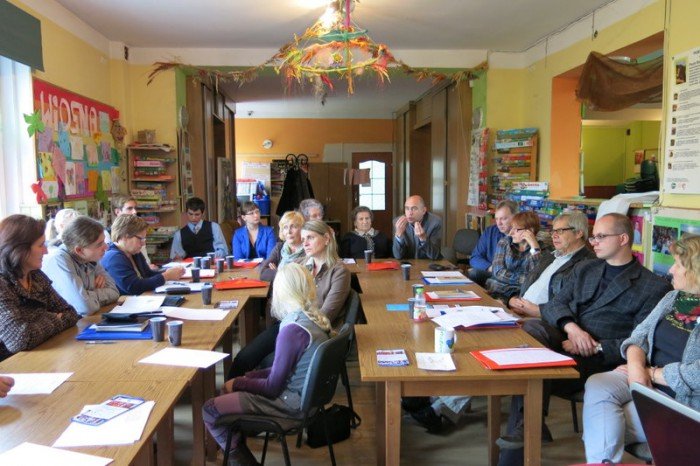 bya-debata-o-szansach-modych-ze-wsi-foto-48796