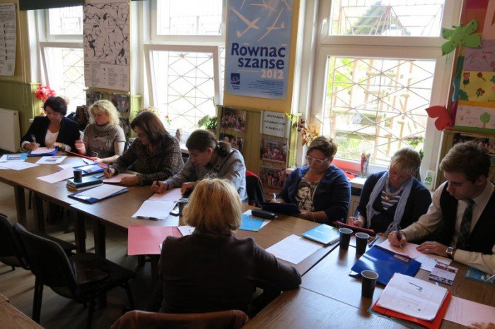 bya-debata-o-szansach-modych-ze-wsi-foto-48796