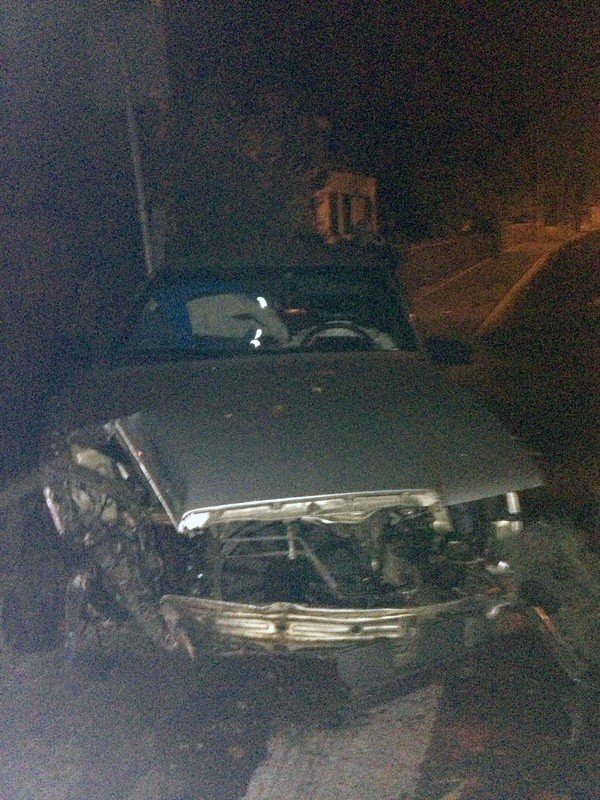 mercedesem-w-ogrodzenie-foto-48802