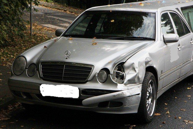 kolizja-audi-z-karawanem-na-nowowiejskiej-foto-48808