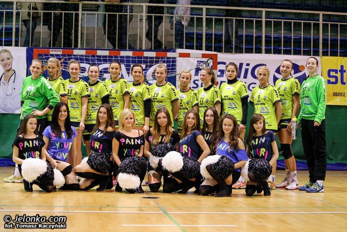 przy-zotniczej-demolka-w-roli-gownej-mariolka-foto-48823
