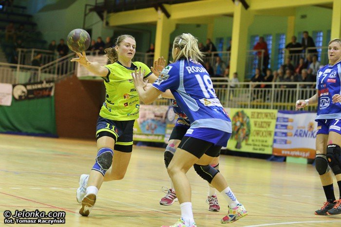 przy-zotniczej-demolka-w-roli-gownej-mariolka-foto-48823