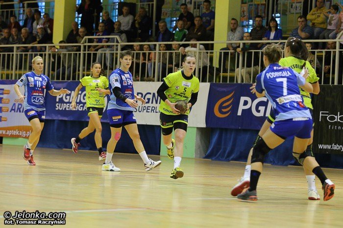 przy-zotniczej-demolka-w-roli-gownej-mariolka-foto-48823