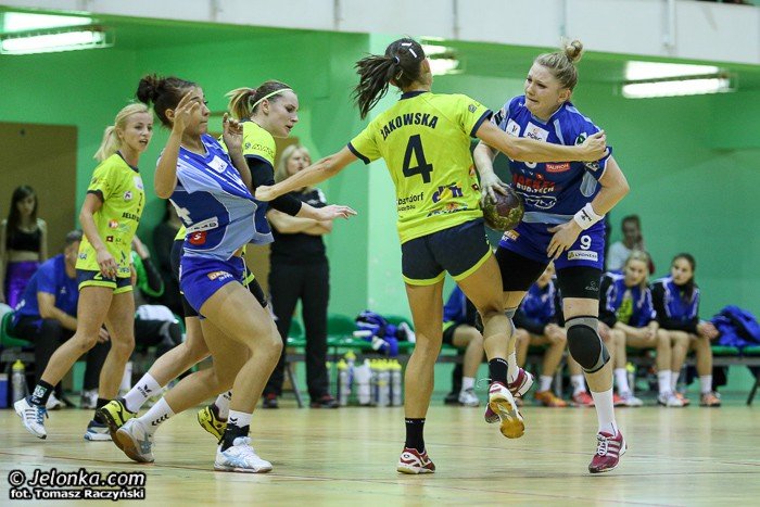 przy-zotniczej-demolka-w-roli-gownej-mariolka-foto-48823