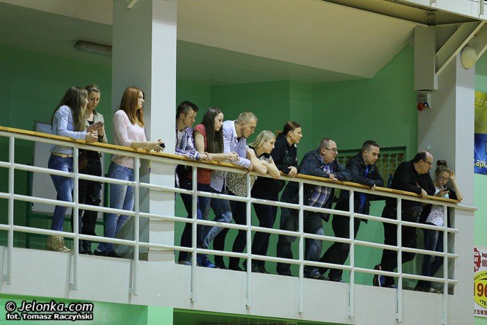 przy-zotniczej-demolka-w-roli-gownej-mariolka-foto-48823
