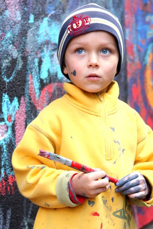 modzi-artysci-stworzyli-murale-w-sobieszowie-foto-48849