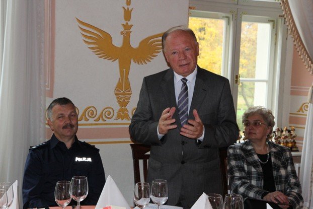 gratulacje-dla-nauczycieli-z-naszego-powiatu-foto-48918