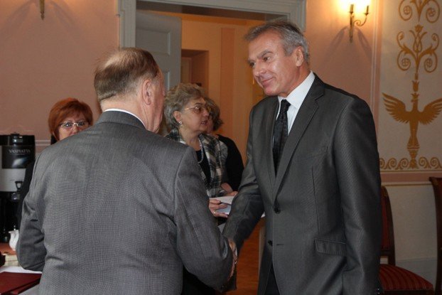 gratulacje-dla-nauczycieli-z-naszego-powiatu-foto-48918