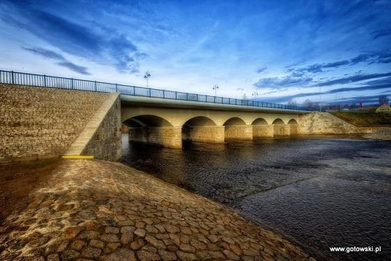 przeprawa-na-bobrze-dzieem-mostowym-roku-foto-48925