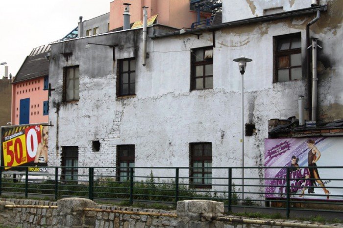 radny-wzywa-miasto-do-zajecia-sie-szpecaca-piekarnia-foto-48960