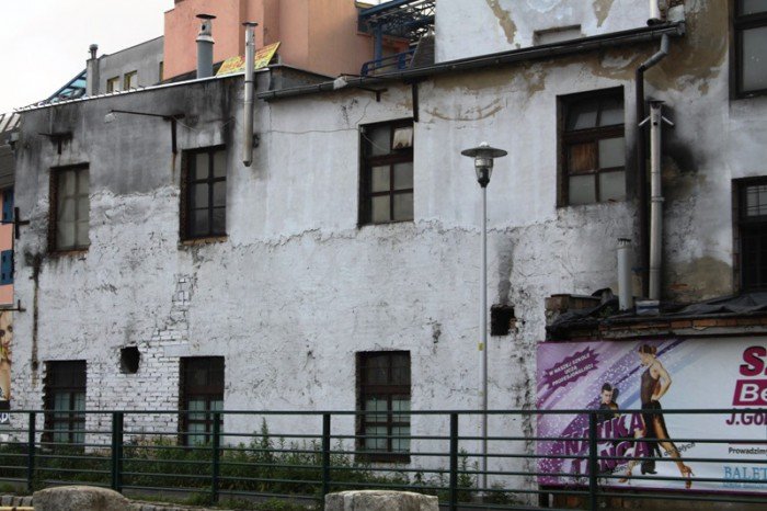 radny-wzywa-miasto-do-zajecia-sie-szpecaca-piekarnia-foto-48960