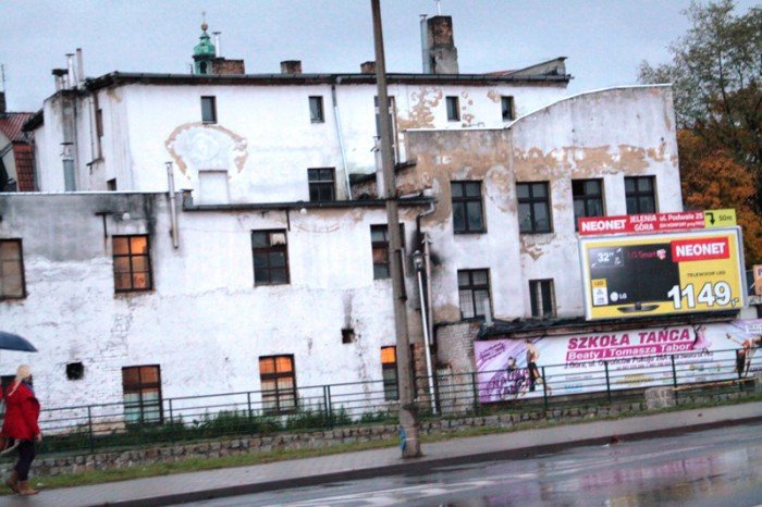 radny-wzywa-miasto-do-zajecia-sie-szpecaca-piekarnia-foto-48960