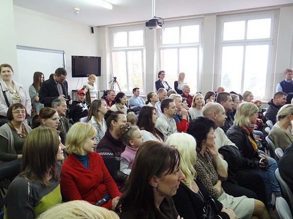 pasowanie-pierwszaczkow-w-sobieszowie-foto-48984