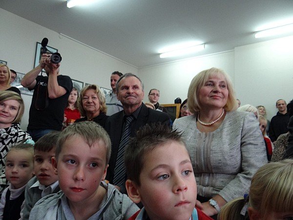 pasowanie-pierwszaczkow-w-sobieszowie-foto-48984