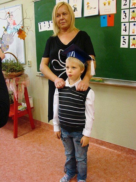 pasowanie-pierwszaczkow-w-sobieszowie-foto-48984