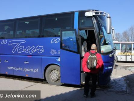 z-numerem-miejsca-pekaesem-na-stojaco-48999