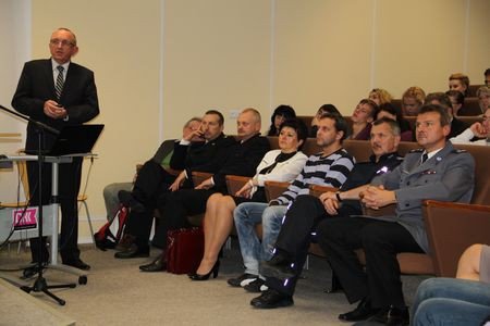 bya-debata-o-bezpieczenstwie-foto-49061