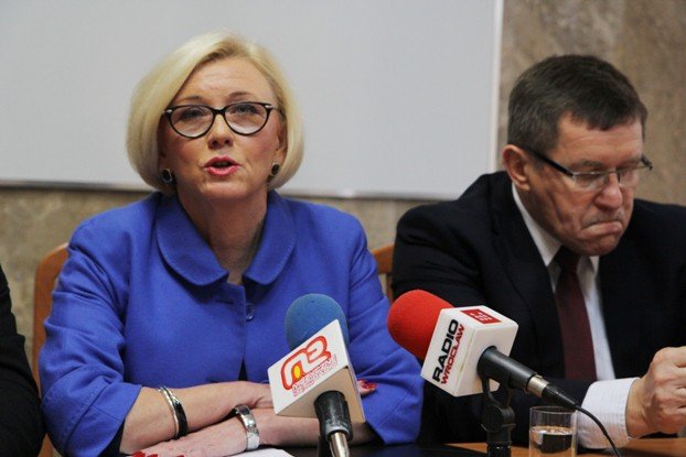 dlaczego-jestesmy-biedni-o-tym-seminarium-foto-49102