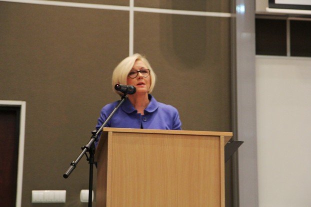dlaczego-jestesmy-biedni-o-tym-seminarium-foto-49102