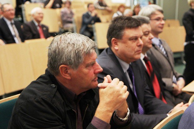 dlaczego-jestesmy-biedni-o-tym-seminarium-foto-49102