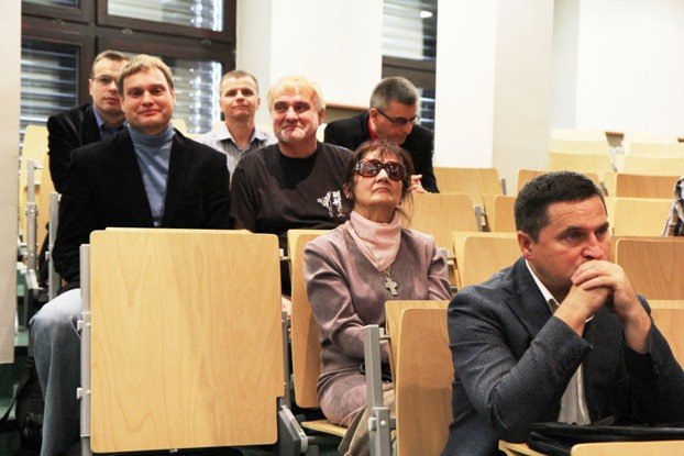 dlaczego-jestesmy-biedni-o-tym-seminarium-foto-49102