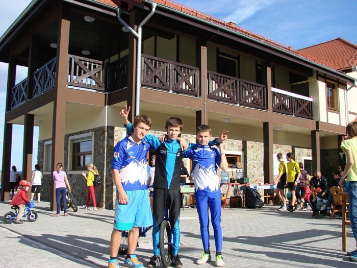 w-dzien-sportu-by-wielki-bieg-w-sobieszowie-foto-49110