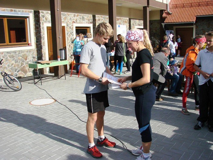 w-dzien-sportu-by-wielki-bieg-w-sobieszowie-foto-49110